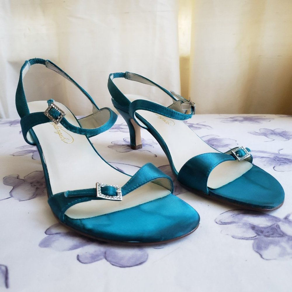 MICHAELANGELO Jane Green Fabric Sandals Women's Size 6.5M